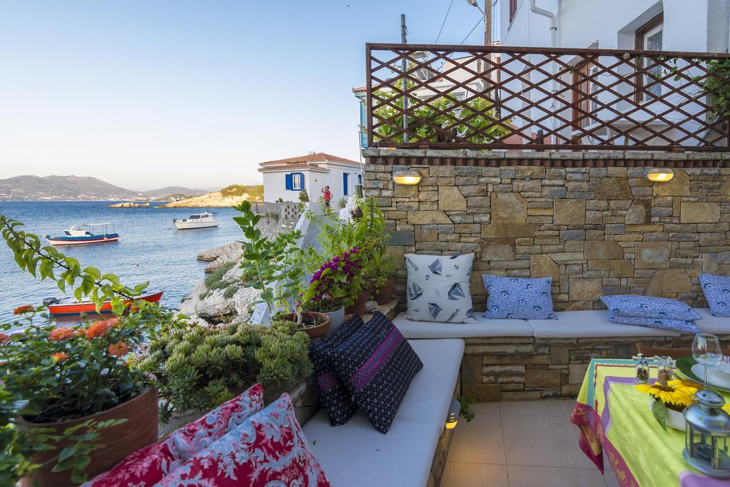 Eftopia Beachfront 2-Bedrooms Apartment Kokkari Exterior foto